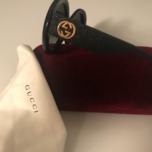 GUCCI black sparkle sunglasses